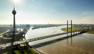 Rheinbrücke Düsseldorf